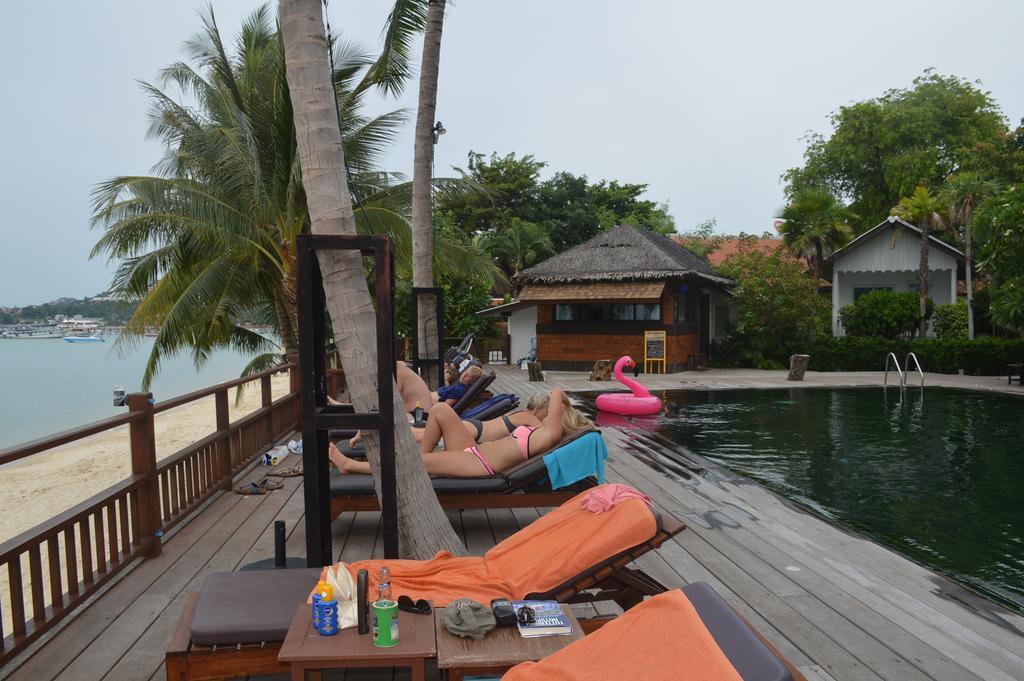 Bangrak Beach Club بوفوت المظهر الخارجي الصورة